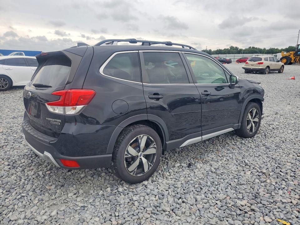 2020 Subaru Forester მანქანა იყიდება აუქციონზე, vin: JF2SKAXC2LH558447, აუქციონის ნომერი: 55946536