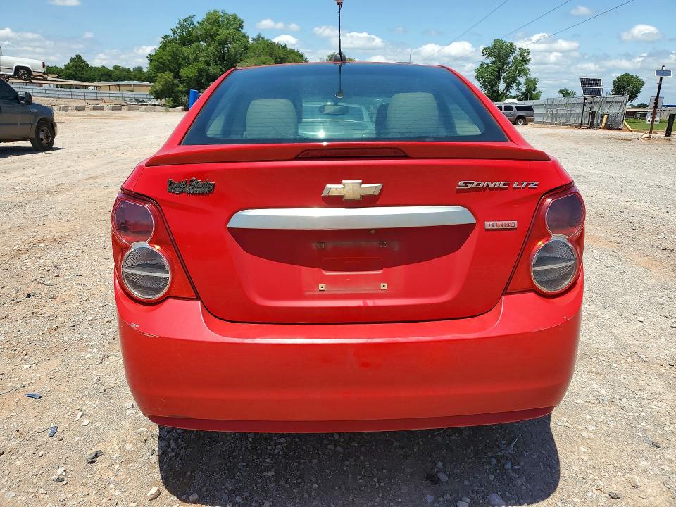 2015 Chevrolet Sonic მანქანა იყიდება აუქციონზე, vin: 1G1JE5SB4F4119701, აუქციონის ნომერი: 58038846