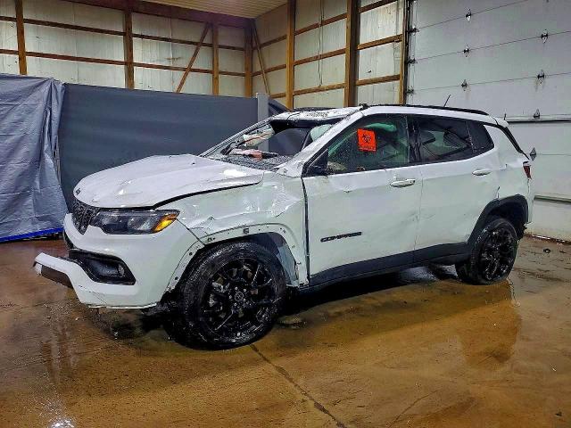 2025 Jeep Compass მანქანა იყიდება აუქციონზე, vin: 3C4NJDBN7ST617713, აუქციონის ნომერი: 57708526