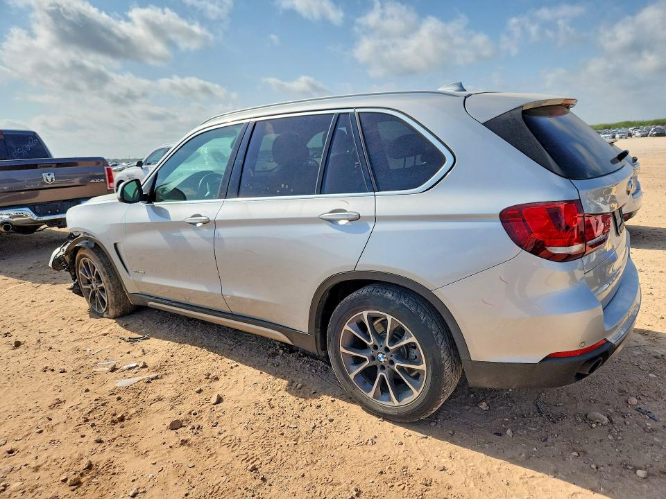 58905306 :رقم المزاد ، 5UXKR2C37H0X06246 vin ، 2017 Bmw X5 مزاد بيع
