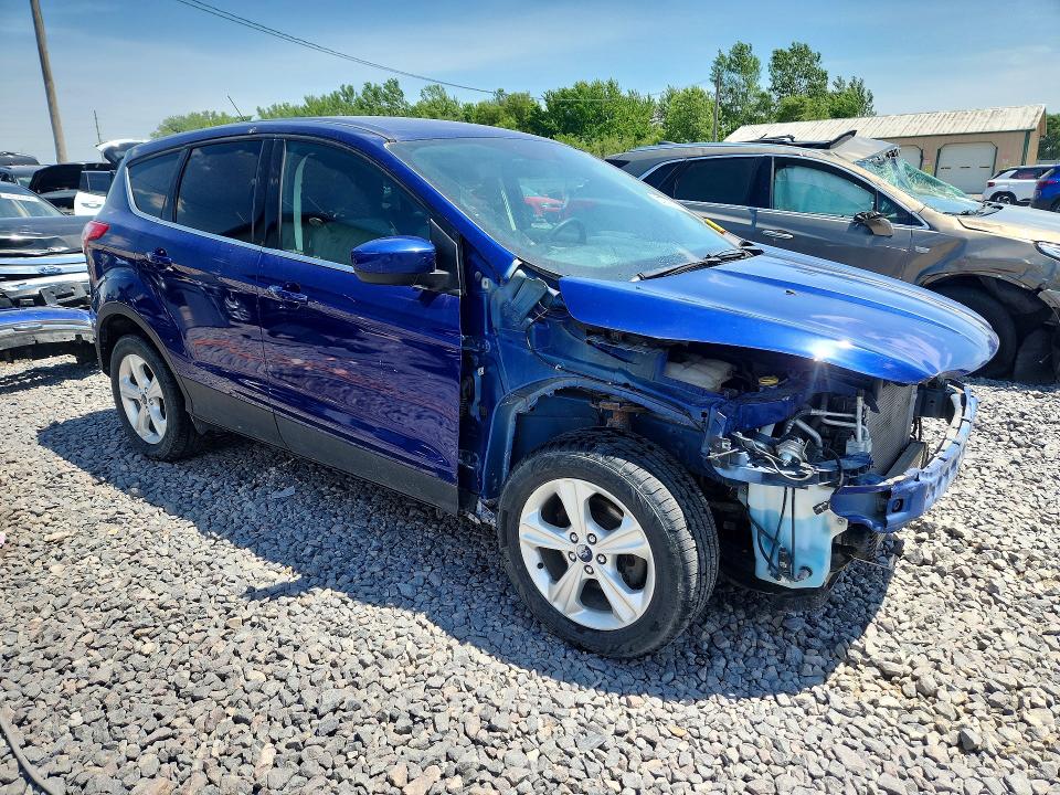 2015 Ford Escape მანქანა იყიდება აუქციონზე, vin: 1FMCU0GX9FUC35952, აუქციონის ნომერი: 55790926