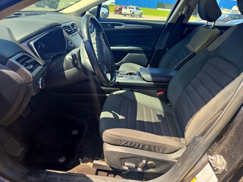 56580176 :رقم المزاد ، 3FA6P0HD8LR110737 vin ، 2020 Ford Fusion مزاد بيع