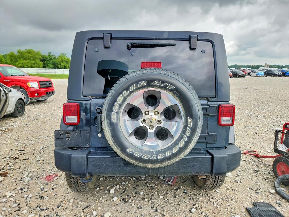 Продажа на аукционе авто 2017 Jeep Wrangler Unlimited, vin: 1C4BJWEG9HL529746, номер лота: 56621126