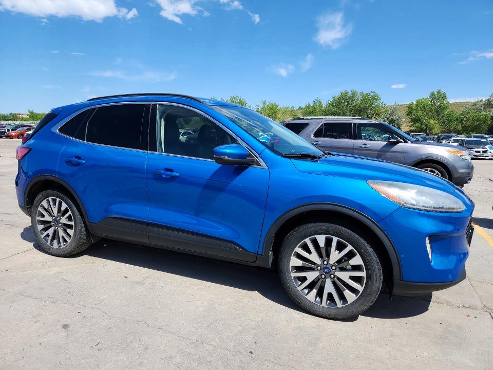 55705816 :رقم المزاد ، 1FMCU9J95LUA33930 vin ، 2020 Ford Escape مزاد بيع