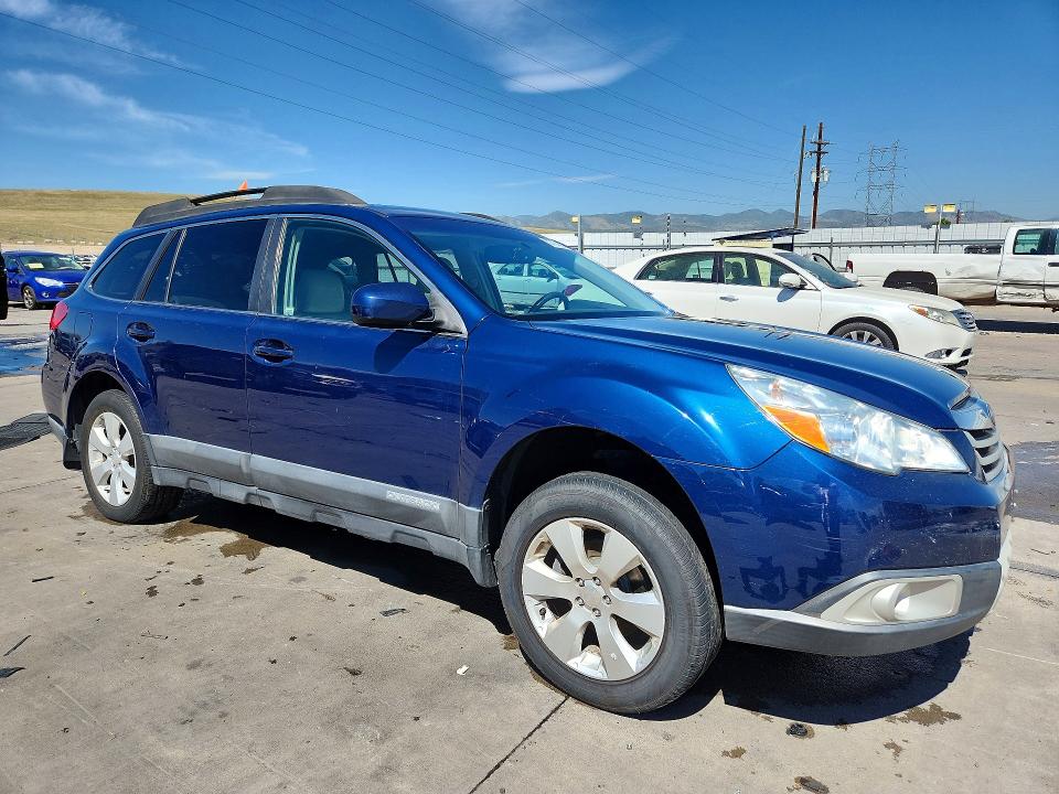 2011 Subaru Outback მანქანა იყიდება აუქციონზე, vin: 4S4BRBLC4B3348607, აუქციონის ნომერი: 57724186