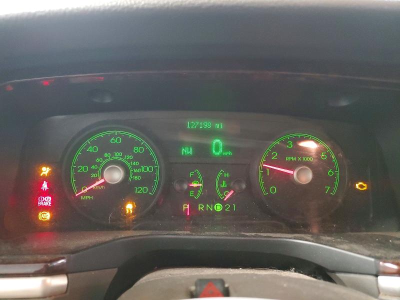 56740106 :رقم المزاد ، 1LNHM81V67Y625042 vin ، 2007 Linc Continental مزاد بيع