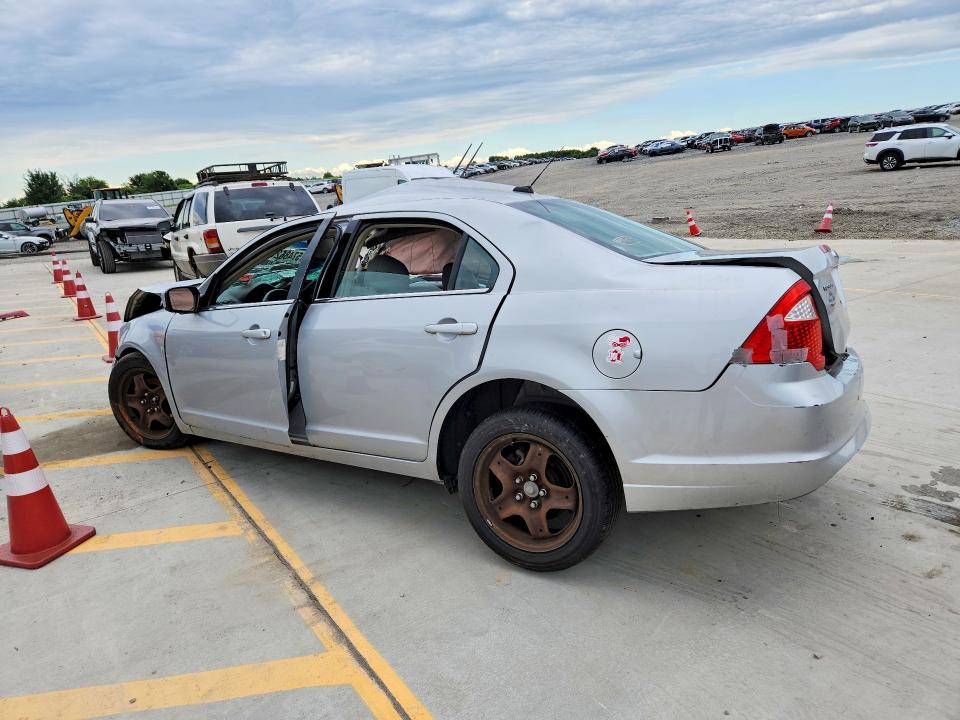 57486266 :رقم المزاد ، 3FAHP0HA8AR156290 vin ، 2010 Ford Fusion مزاد بيع