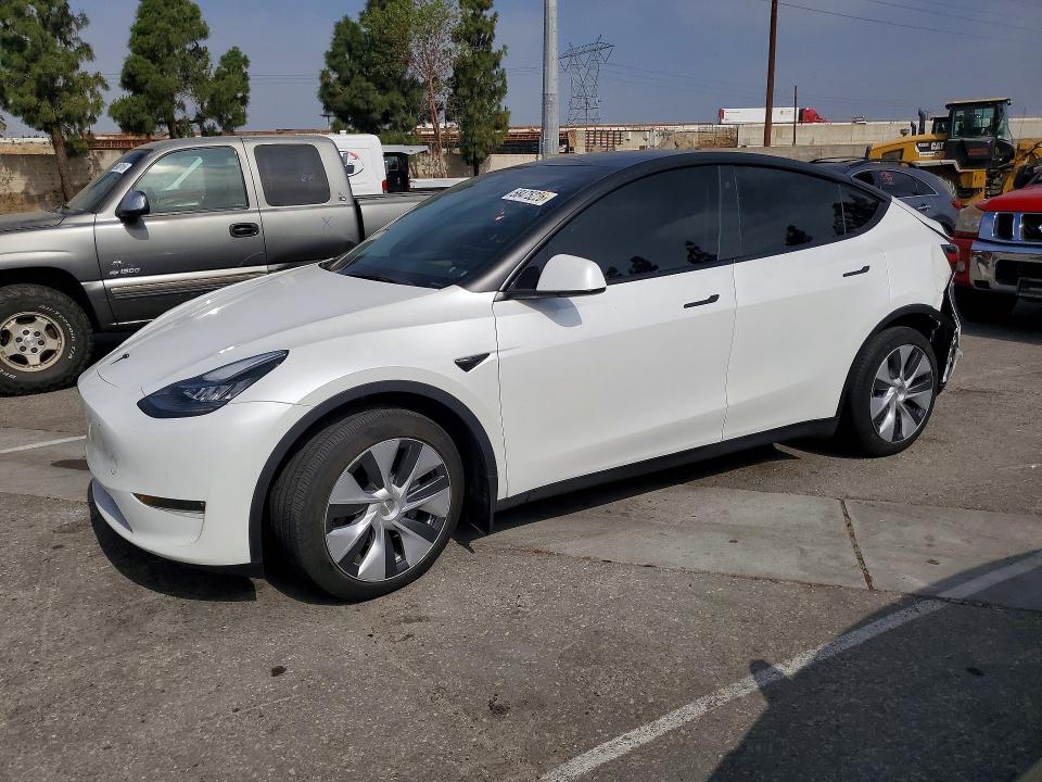 Продажа на аукционе авто 2022 Tesla Model Y, vin: 7SAYGDEE2NA022116, номер лота: 58475226