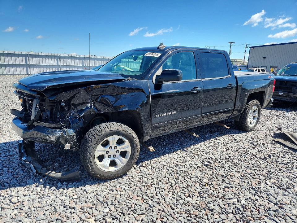 Продажа на аукционе авто 2018 Chevrolet Silverado, vin: 3GCUKREC7JG643090, номер лота: 56844246
