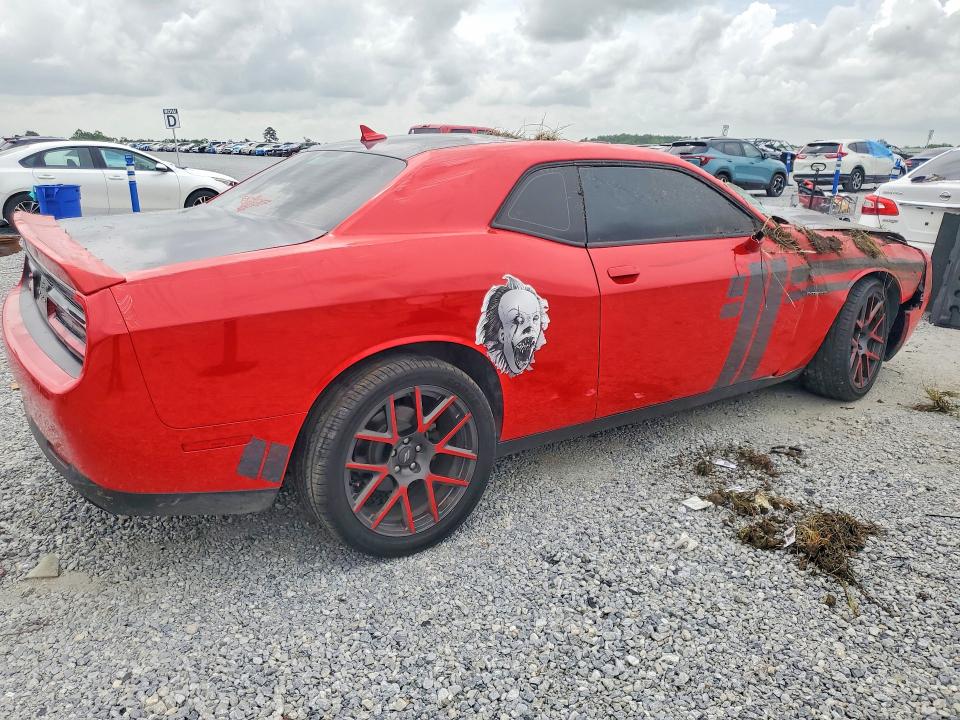 55997166 :رقم المزاد ، 2C3CDZBT6JH270414 vin ، 2018 Dodge Challenger مزاد بيع