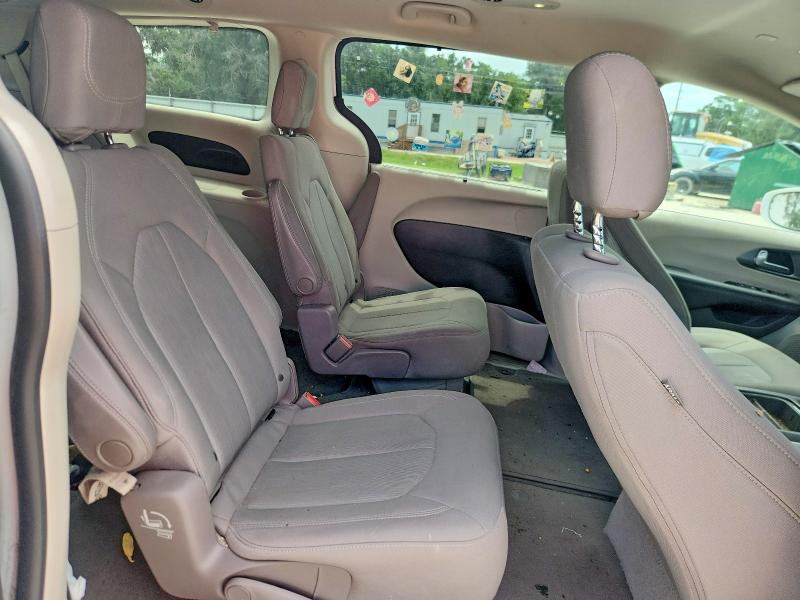 Продажа на аукционе авто 2019 Chrysler Pacifica, vin: 2C4RC1FG9KR576882, номер лота: 55914946