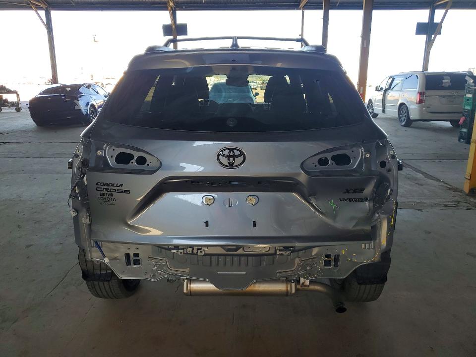 Продажа на аукционе авто 2023 Toyota Corolla Cross Hybrid, vin: 7MUFBABG6PV013871, номер лота: 57594376
