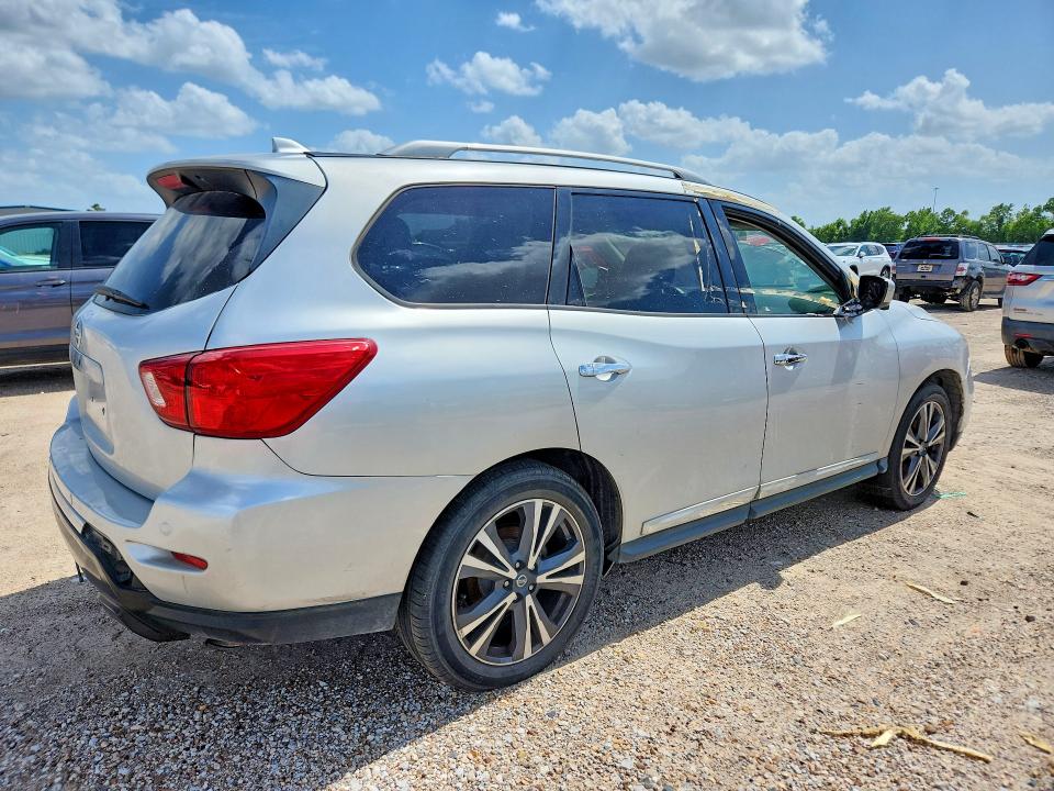 57711356 :رقم المزاد ، 5N1DR2DN9LC591744 vin ، 2020 Nissan Pathfinder مزاد بيع