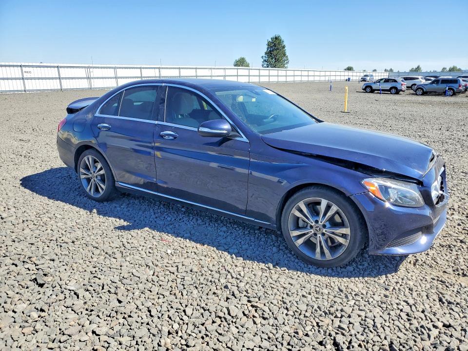 2018 Mercedes-benz C მანქანა იყიდება აუქციონზე, vin: WDDWF4JB8JR418924, აუქციონის ნომერი: 58272696