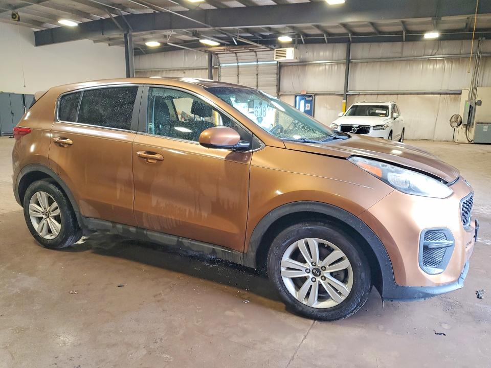 2017 Kia Sportage მანქანა იყიდება აუქციონზე, vin: KNDPM3ACXH7104401, აუქციონის ნომერი: 57114586