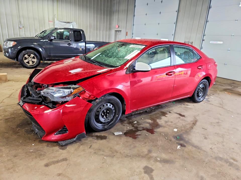 55965226 :رقم المزاد ، 2T1BURHE8HC898902 vin ، 2017 Toyota Corolla مزاد بيع