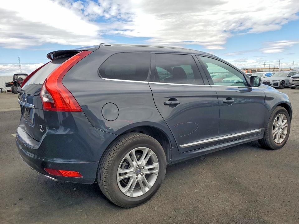 Aukcja sprzedaży 2015 Volvo Xc60, vin: YV4612RKXF2716163, numer aukcji: 58737856