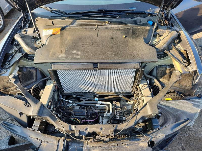 2018 Tesla Model S მანქანა იყიდება აუქციონზე, vin: 5YJSA1E4XJF283727, აუქციონის ნომერი: 57293756