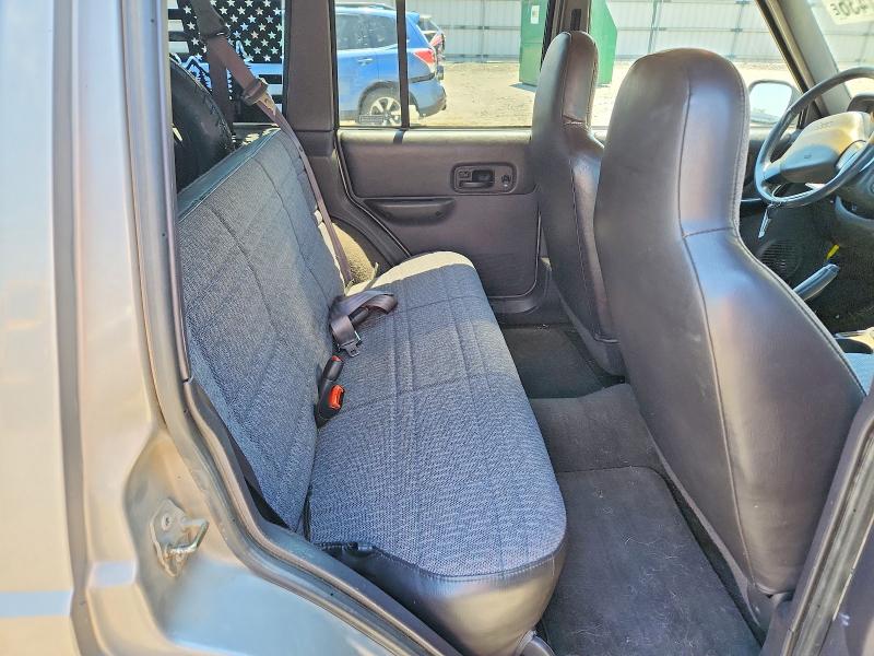 58797436 :رقم المزاد ، 1J4FF48S01L546538 vin ، 2001 Jeep Cherokee مزاد بيع