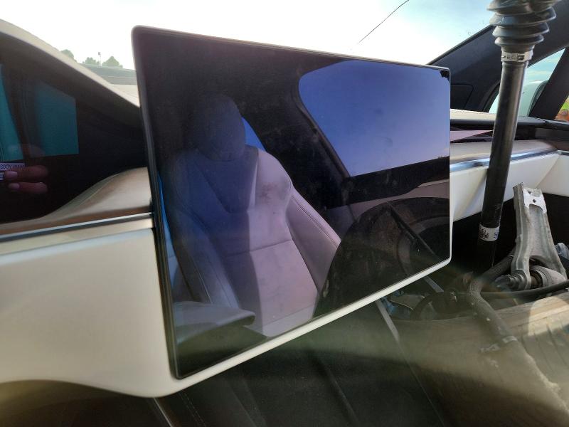 56656096 :رقم المزاد ، 7SAXCBE59NF356223 vin ، 2022 Tesla Model X مزاد بيع