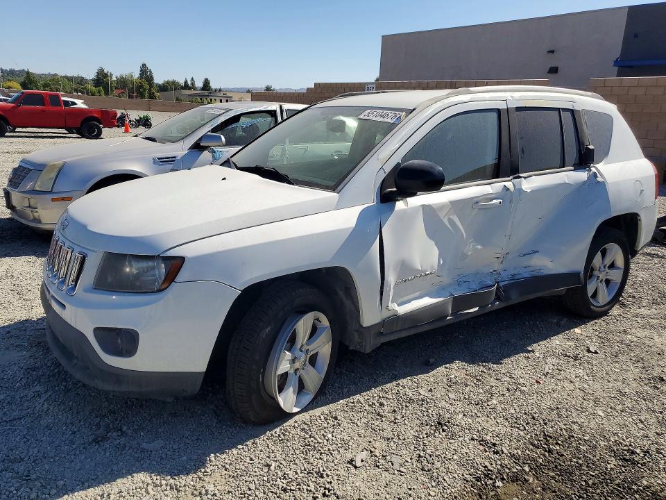 2016 Jeep Compass მანქანა იყიდება აუქციონზე, vin: 1C4NJCBAXGD665534, აუქციონის ნომერი: 55104676