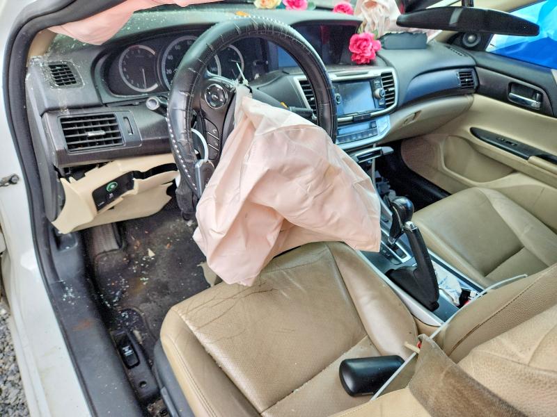 Продажа на аукционе авто 2015 Honda Accord, vin: 1HGCR2F80FA020832, номер лота: 50916046
