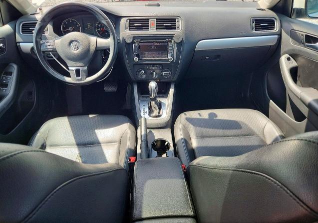 2013 Volkswagen Jetta მანქანა იყიდება აუქციონზე, vin: 3VWDX7AJ2DM441786, აუქციონის ნომერი: 58471986