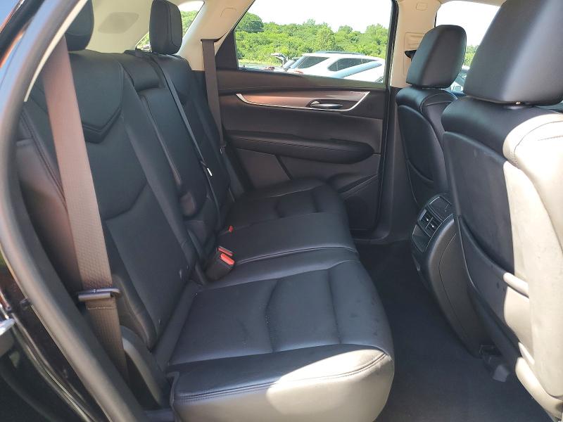 58104686 :رقم المزاد ، 1GYKNERS3HZ103684 vin ، 2017 Cadillac Xt5 مزاد بيع