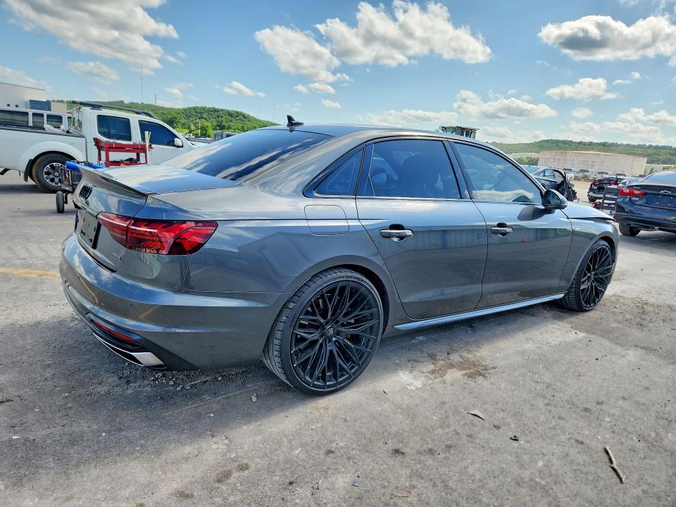 56301766 :رقم المزاد ، WAUEAAF40MA039588 vin ، 2021 Audi A4 مزاد بيع