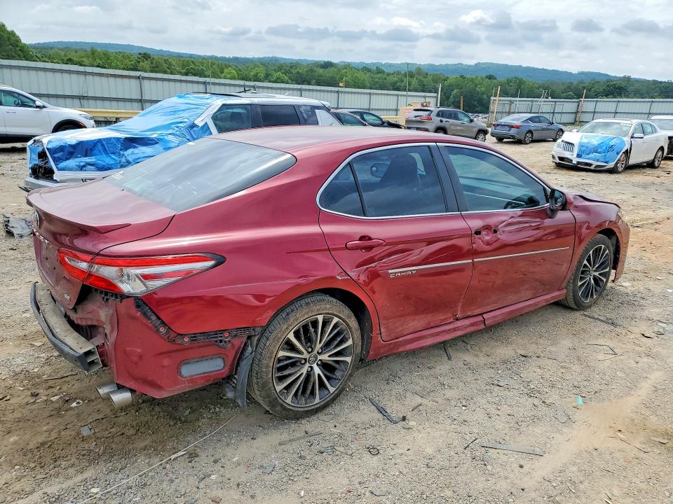 Aukcja sprzedaży 2018 Toyota Camry, vin: 4T1B11HK8JU618318, numer aukcji: 56765526