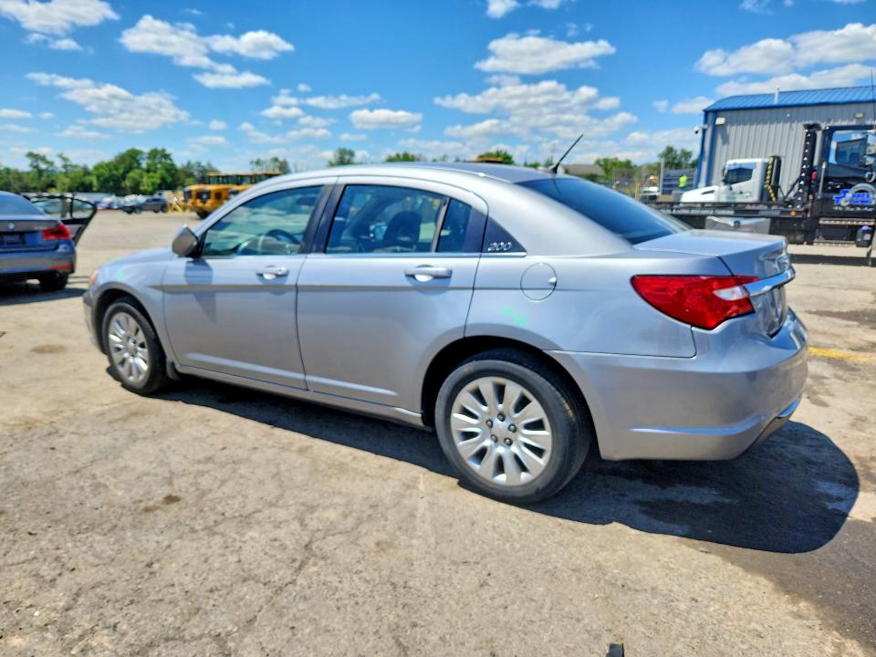 Продажа на аукционе авто 2014 Chrysler 200, vin: 1C3CCBAB9EN208750, номер лота: 58032306