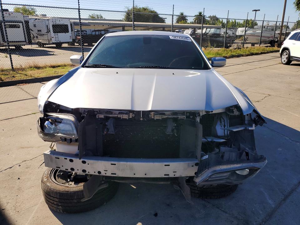 58743546 :رقم المزاد ، 2C3CCABG2MH520081 vin ، 2021 Chrysler 300 مزاد بيع
