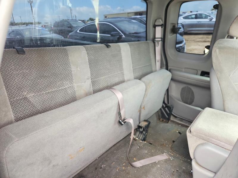 54520966 :رقم المزاد ، 1FTRX17W61KC65708 vin ، 2001 Ford F150 مزاد بيع