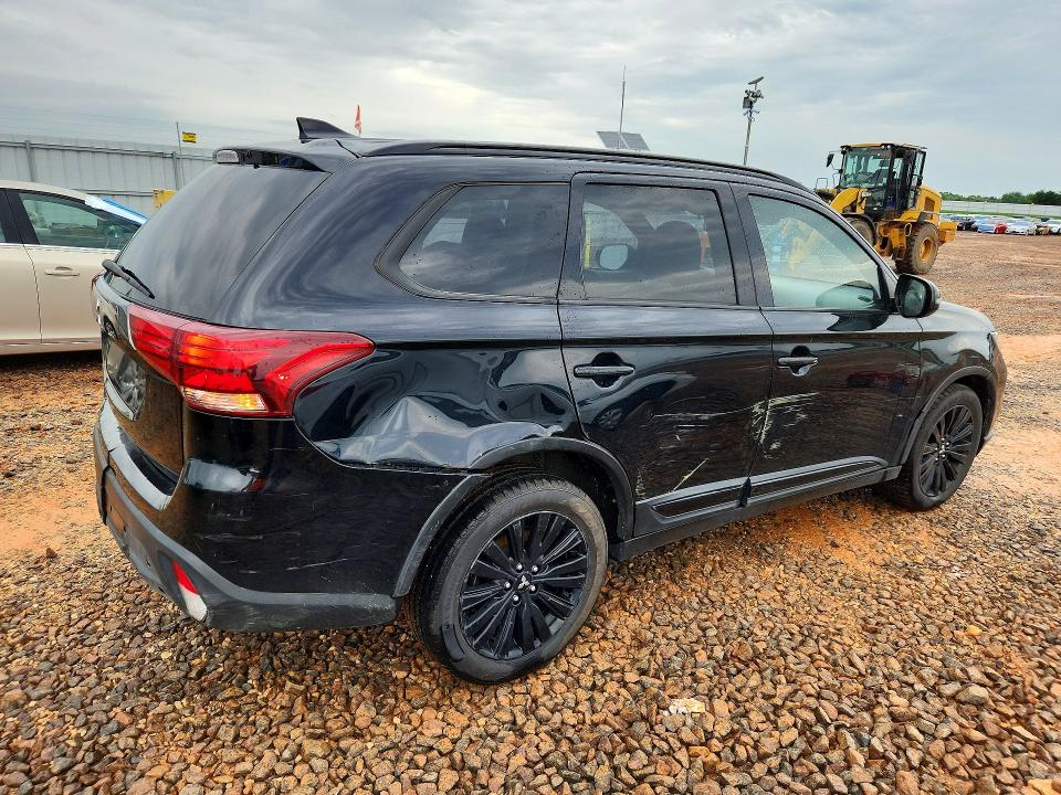 2020 Mitsubishi Outlander მანქანა იყიდება აუქციონზე, vin: JA4AZ3A34LZ029077, აუქციონის ნომერი: 58409836