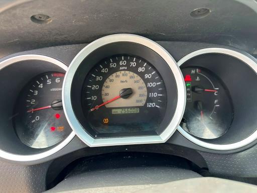 2008 Toyota Tacoma მანქანა იყიდება აუქციონზე, vin: 5TENX22N28Z550415, აუქციონის ნომერი: 56931166