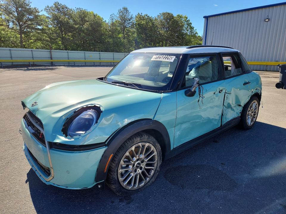 57252226 :رقم المزاد ، WMW53GD06T2Y03904 vin ، 2026 Mini Cooper مزاد بيع