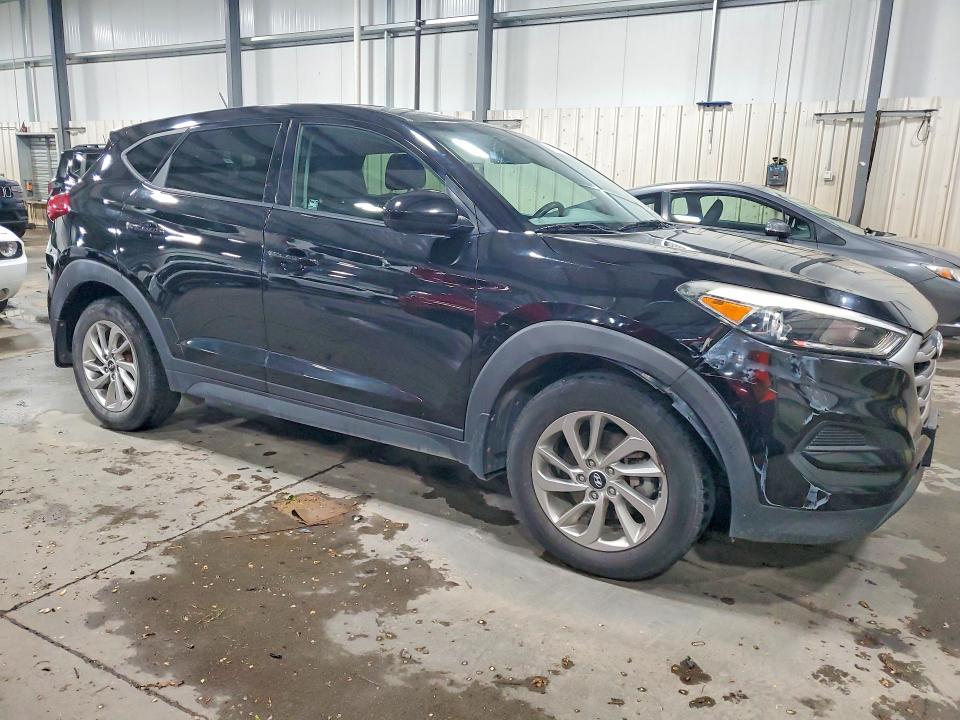 Продаж на аукціоні авто 2017 Hyundai Tucson, vin: KM8J23A42HU337433, номер лоту: 57394156