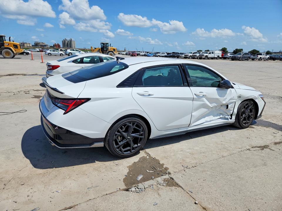 2025 Hyundai Elantra მანქანა იყიდება აუქციონზე, vin: KMHLR4DF3SU026124, აუქციონის ნომერი: 59107976