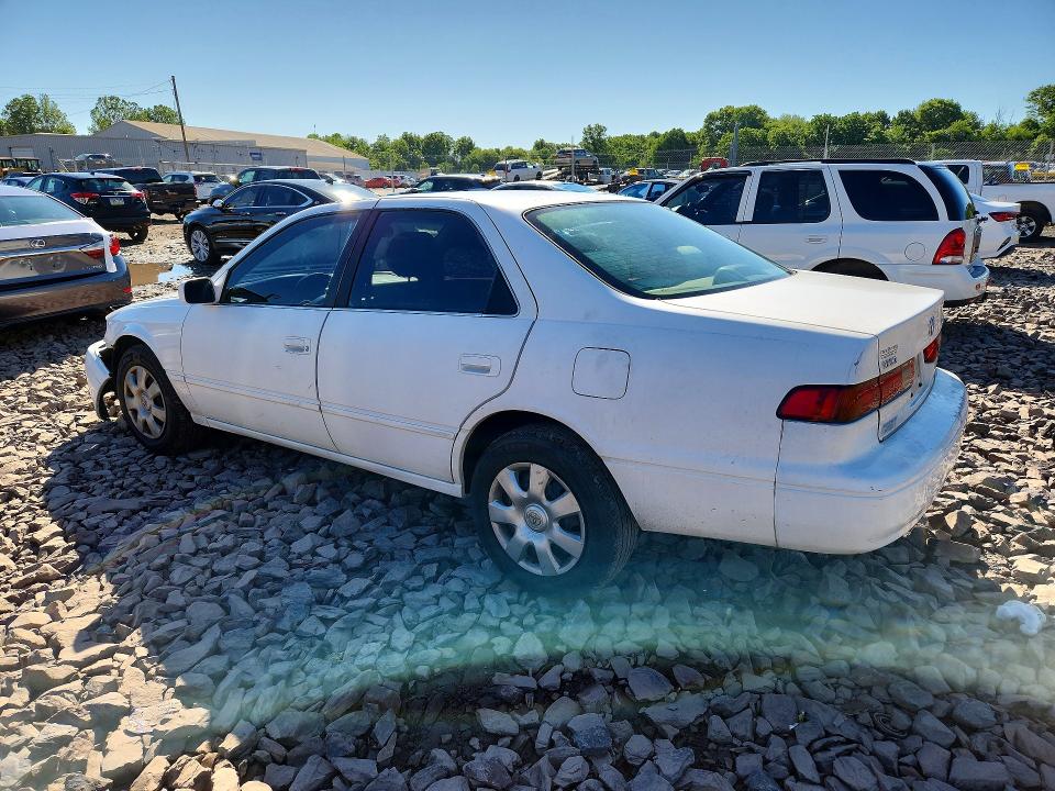 57417296 :رقم المزاد ، JT2BF22K7W0141232 vin ، 1998 Toyota Camry مزاد بيع