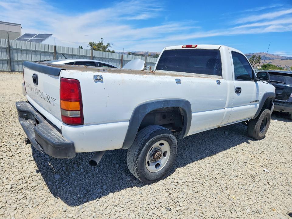 56650106 :رقم المزاد ، 1GTHC24U46E148229 vin ، 2006 Gmc Sierra 2500 Hd Denal مزاد بيع