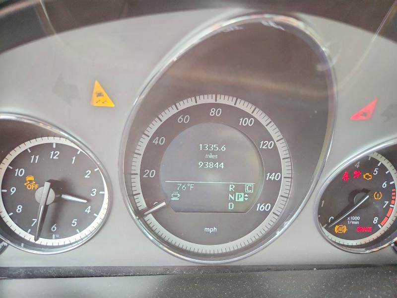 55439036 :رقم المزاد ، WDDHF8HB5AA118570 vin ، 2010 Mercedes-benz E مزاد بيع
