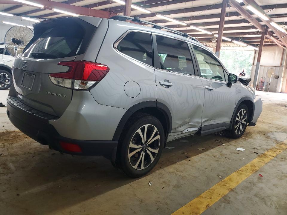 Продажа на аукционе авто 2021 Subaru Forester, vin: JF2SKAUC4MH572646, номер лота: 58653826