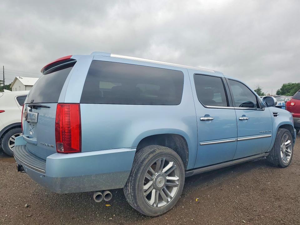 55711886 :رقم المزاد ، 1GYS4KEF8BR260418 vin ، 2011 Cadillac Escalade مزاد بيع