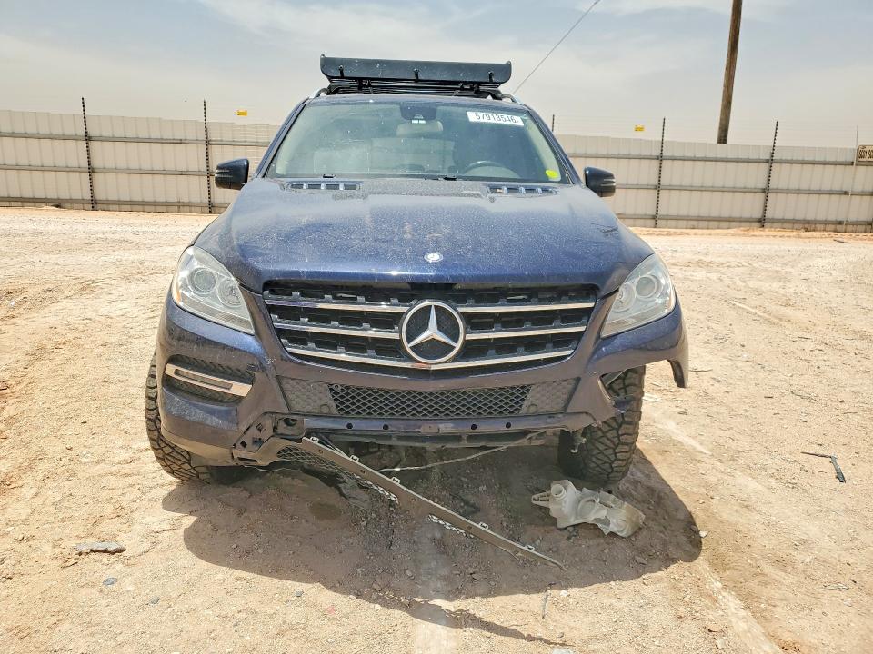 57913546 :رقم المزاد ، 4JGDA5JB8FA455916 vin ، 2015 Mercedes-benz Ml مزاد بيع