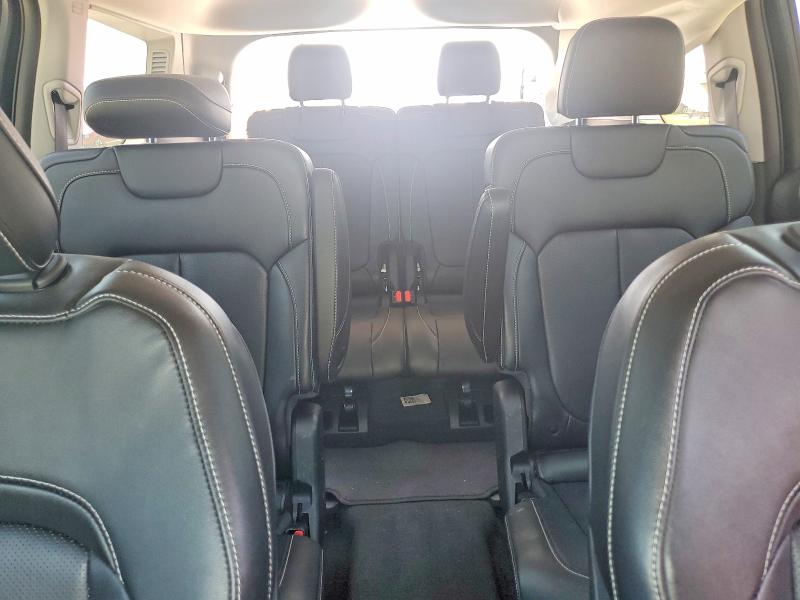 Продажа на аукционе авто 2022 Jeep Grand Cherokee, vin: 1C4RJJBG5N8618492, номер лота: 55114246