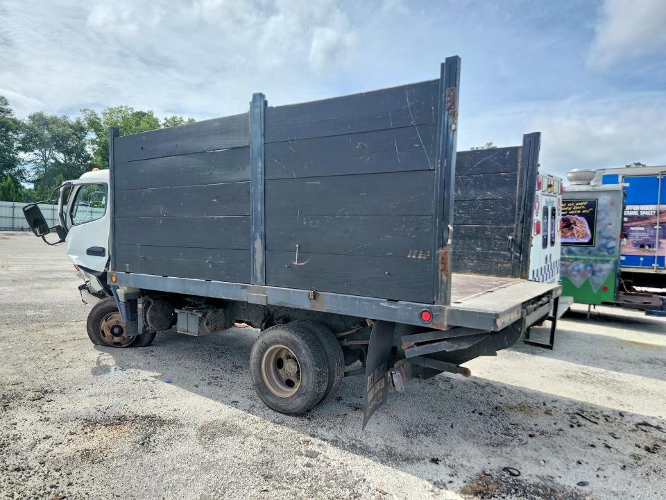 Продажа на аукционе авто 2007 Mitsubishi Fuso Fe, vin: JL6BBD1S87K001459, номер лота: 57911426