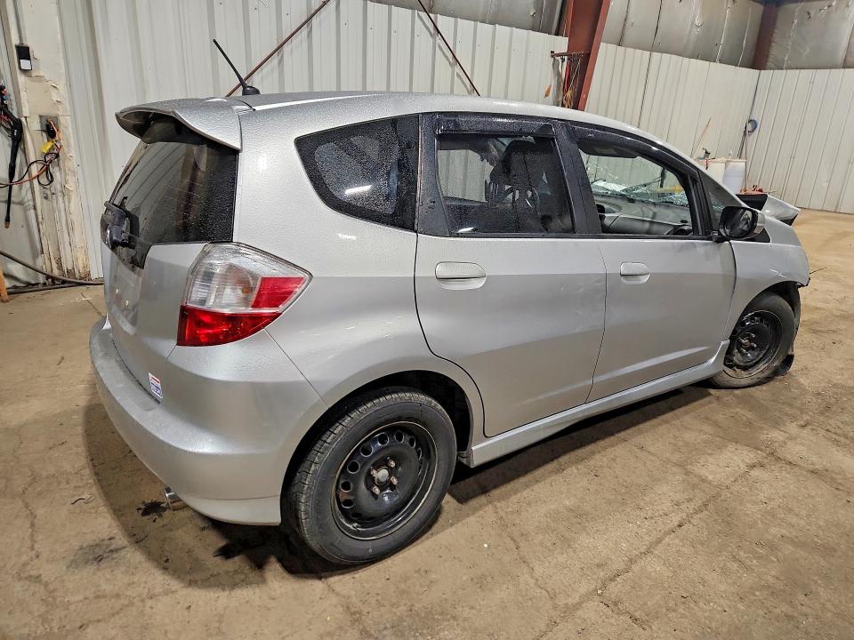 Продажа на аукционе авто 2011 Honda Fit, vin: JHMGE8H51BS004787, номер лота: 58491536