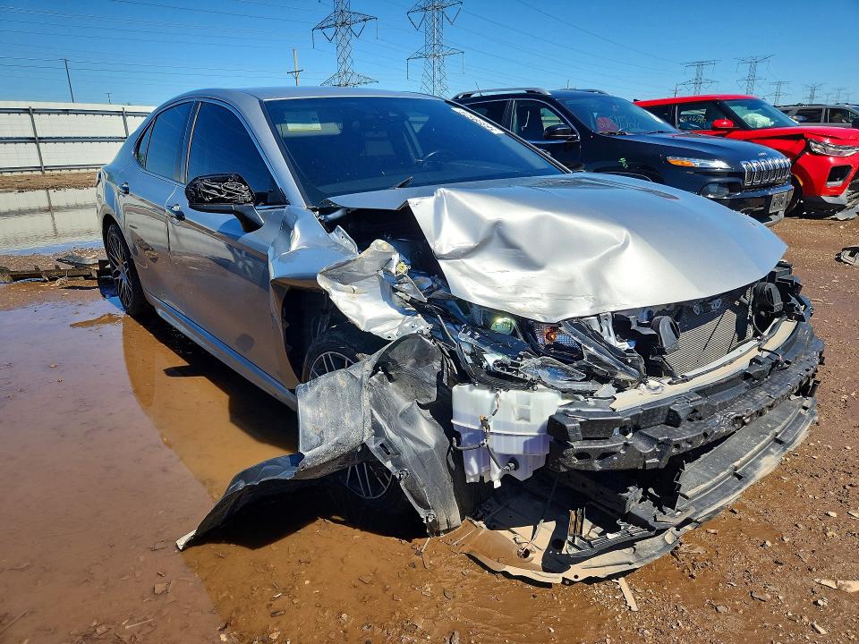 Продажа на аукционе авто 2021 Toyota Camry, vin: 4T1G11AKXMU463887, номер лота: 56899626