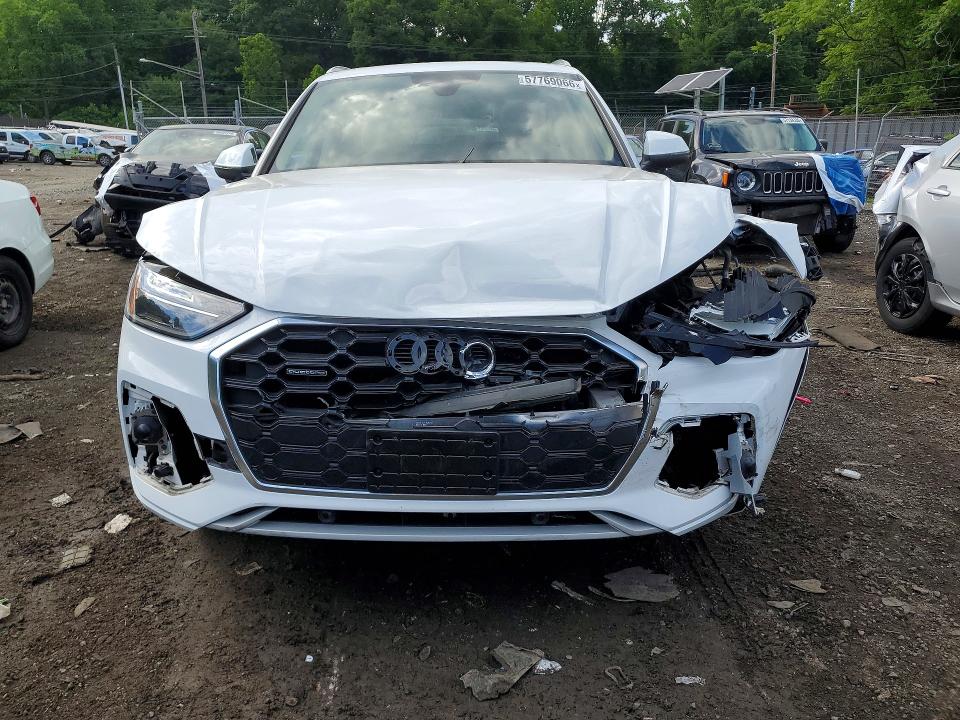 57769066 :رقم المزاد ، WA1GAAFYXP2112084 vin ، 2023 Audi Q5 مزاد بيع