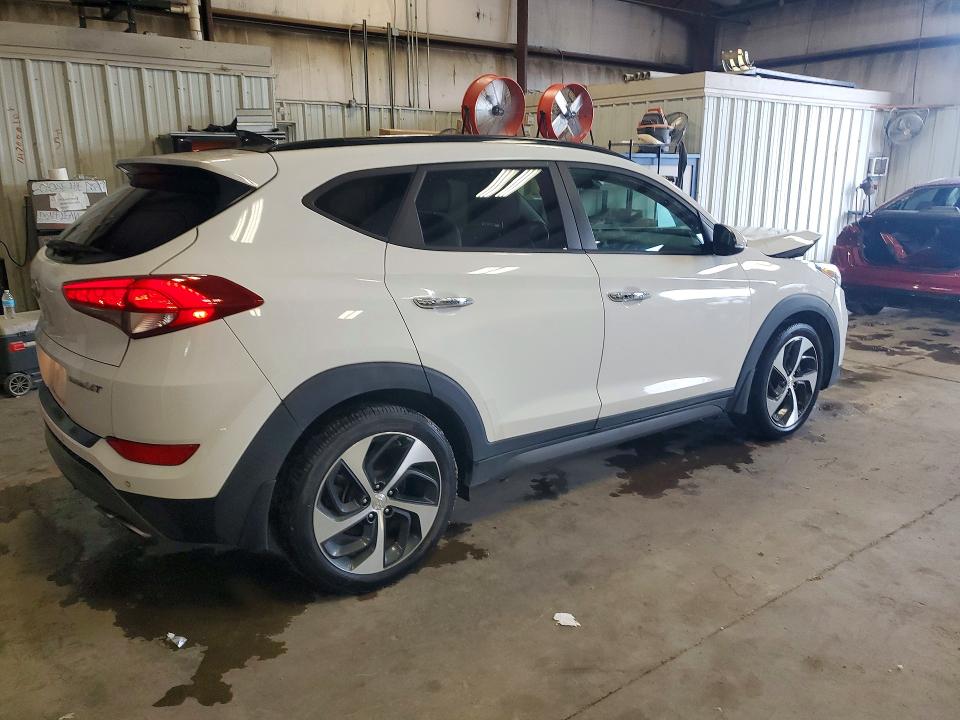 56408626 :رقم المزاد ، KM8J33A25GU262219 vin ، 2016 Hyundai Tucson مزاد بيع